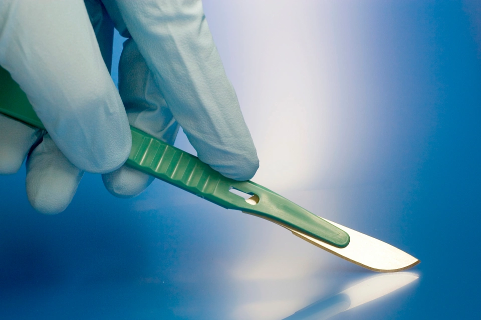 scalpel